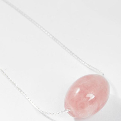 Mặt Dây Chuyền Phong Thủy Đá Thạch Anh Hồng Lu Thống Tặng Dây Chuyền Bạc Mệnh Hỏa, Thổ Ngọc Quý Gemstones