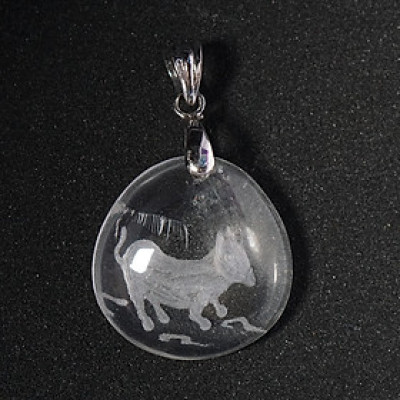 Mặt dây chuyền nam nữ thạch anh trắng tự nhiên - Con Heo ( Tuổi Hợi) tặng kèm dây đeo