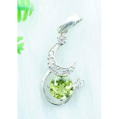 Mặt dây chuyền đá Peridot xanh lá tự nhiên 3cm