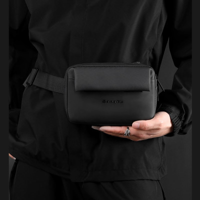 Túi đeo chéo nam phong cách mới  - BEE GEE DCN9262