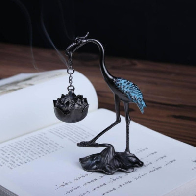 Hồng Hạc Đốt Trầm Hương, và hộp trầm Dùng Để decor Trang Trí