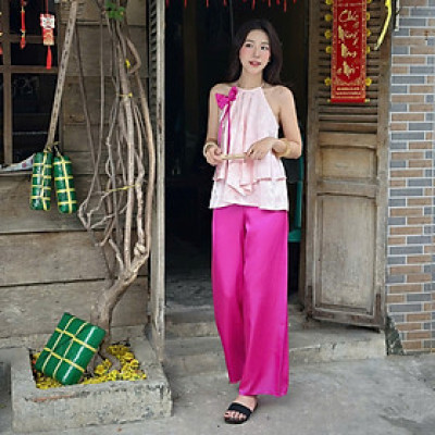 Set áo yếm phối nơ cổ kèm quần thích hợp đi chợ Tết Bảo An Miều Est.2013