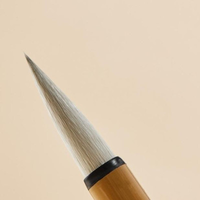 Bút lông Nhất phẩm Bạch Vân, bút kiêm hào thân trúc loại tốt đàn hồi vừa, vận bút êm mượt