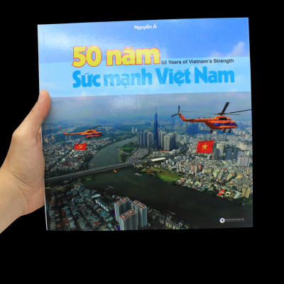 Sách - 50 Năm Sức Mạnh Việt Nam