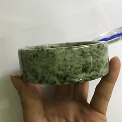 Vòng tay cẩm thạch vuông cho nam bản cao từ 2.5 đến 2.8 cm. VONGTAYNAMDACAMTHACH