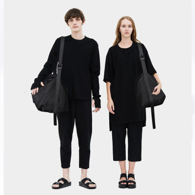 Túi đeo chéo nam - nữ phong cách mới  - BEE GEE DCN9160