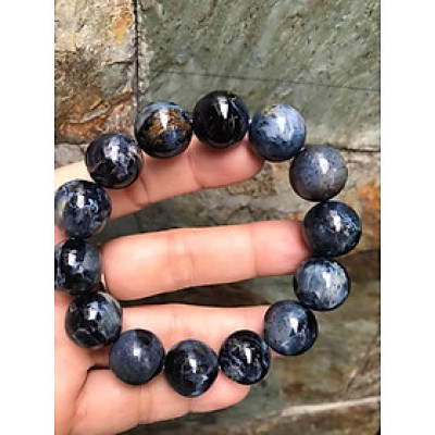 CHIẾC VÒNG NAM HÀNG CAO CẤP ĐÁ PIETERSITE SIZE 15LY HAY GỌI ĐÁ GIÔNG BÃO TỰ NHIÊN TÔNG XANH VÂN ĐẬM NHẠT HỢP MỆNH THỦY VÀ MỘC Ạ