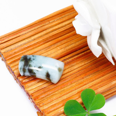 Mặt dây chuyền đá cẩm thạch mệnh hỏa , mộc - Ngọc Quý Gemstones