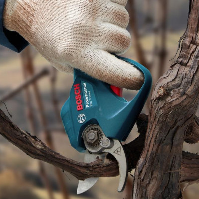MÁY TỈA CÂY 25MM BOSCH PRO PRUNER PROFESSIONAL - HÀNG CHÍNH HÃNG