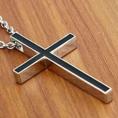 Mặt dây chuyền thánh giá MDC322 (Màu Đen)