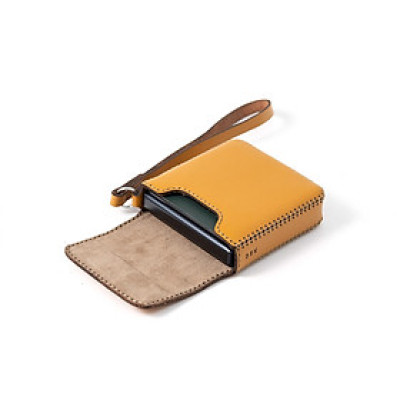 Ví da dành cho Motorola Razr 2022 - Hàng chính hãng