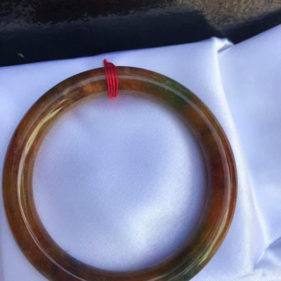 CHIẾC VÒNG TRÒN ĐÁ MÃ NÃO T QUÝ 52  MÀU TỨ QUÝ MÀU ĐẬM ĐỎ VÀNG NÂU XẬM  NỮ Trên 50kg đến 58kg ĐEO