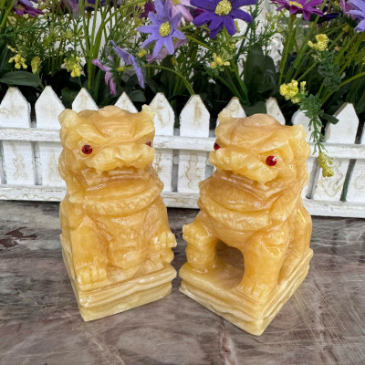 Cặp tượng Kỳ Lân phong thủy đá ngọc - Cao 10 cm