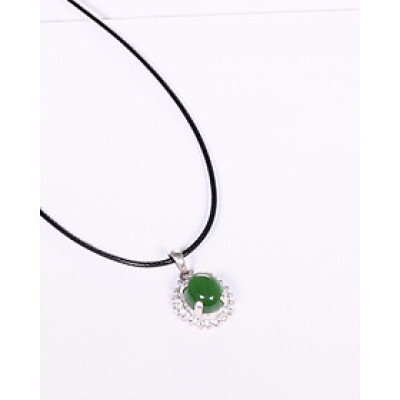 Mặt dây chuyền oval đá ngọc bích mệnh hỏa, mộc - Ngọc Quý Gemstones