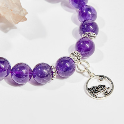 Vòng tay phong thủy đá thạch anh tím charm hoa 10mm mệnh hỏa , thổ - Ngọc Quý Gemstones
