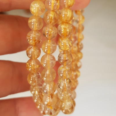  Vòng thạch anh tóc vàng tự nhiên trong bóng đẹp size hạt 5mm - 6mm các Chị em nữ đeo kiểu quấn 3 vòng tay màu vàng tươi sáng bóng chuẩn hợp nữ mệnh kim thổ  thủy đeo quyến rũ xinh đẹp trẻ trung may mắn đặc biệt tốt sức khỏe công việc tài lộc rẻ đẹp ạ