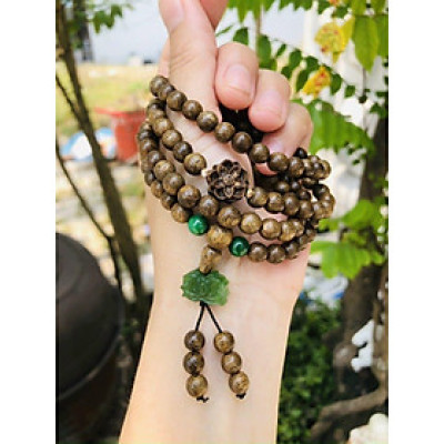Vòng đeo tay, lắc tay phong thủy từ gỗ trầm hương tự nhiên mix phụ kiện đá ngọc cẩm thạch