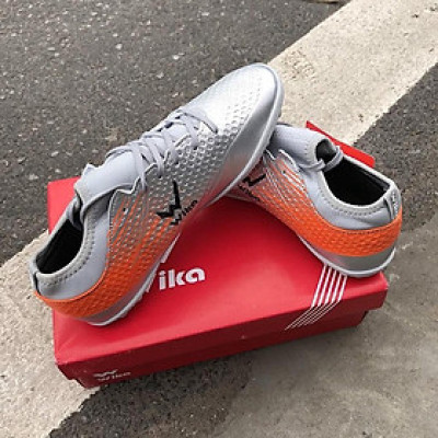 Giày bóng đá phủi WWWWika Flash đế TF bạc Hott 2022-2023