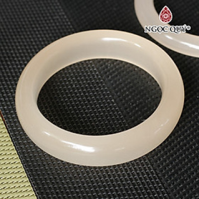 Vòng ngọc tự nhiên màu hồng cam bản hẹ - Ngọc Quý Gemstones