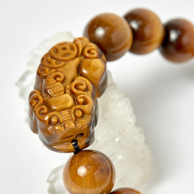Vòng tay phong thủy đá thạch anh mắt hổ phối tỳ hưu size hạt 14mm - Ngọc Quý Gemstones