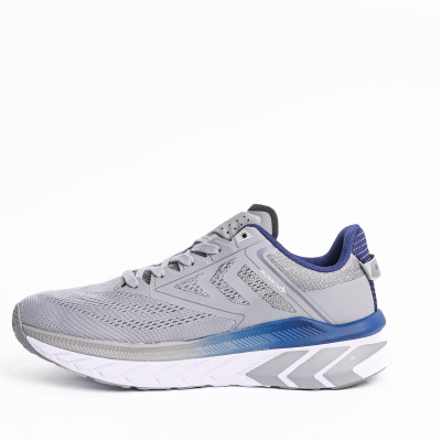 Giày thể thao Biti