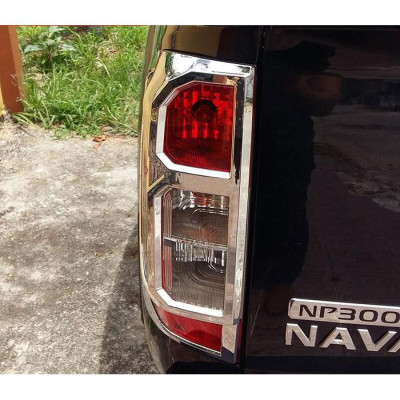Bộ trang trí, bảo vệ đèn dành cho xe Nissan Navara 2015-2019