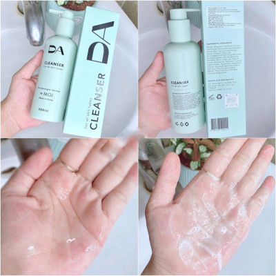 SỮA RỬA MẶT DA BY M.O.I HỒ NGỌC HÀ