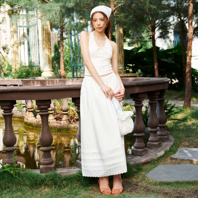 DOTTIE - Áo đính nơ hở lưng - Trắng kem - T1091