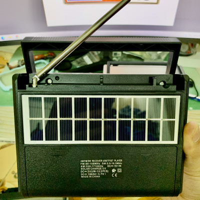 Đài radio 310BT Chất Lượng Tốt Am/Fm/Sw Đa Chức Năng Radio Với USB/Khe Cắm SD -kết nôi Bluetooth -tích hợp pin sạc-Hàng Chính Hãng