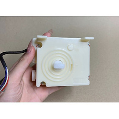 MOTOR ĐÁ XOAY, MOTOR ĐÁ RƠI, MOTOR ĐỔ ĐÁ TỦ LẠNH SIDE BY SIDE HITACHI 6 CÁNH– HÀNG CHÍNH HÃNG